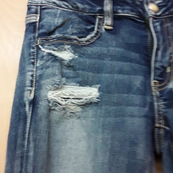 American Eagle Distressed Denim Jeans 4 - Picture 5 of 13